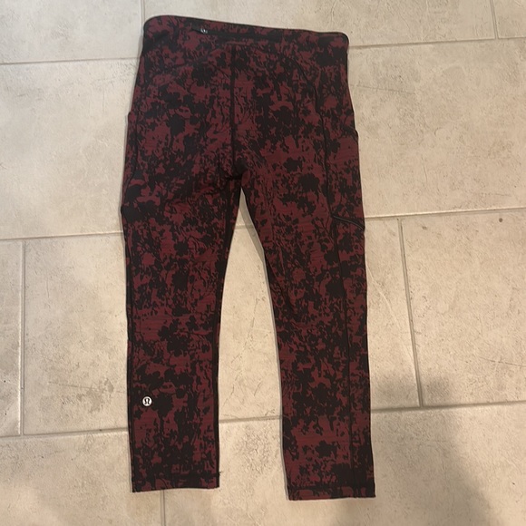 Lululemon leggings - Picture 3 of 4